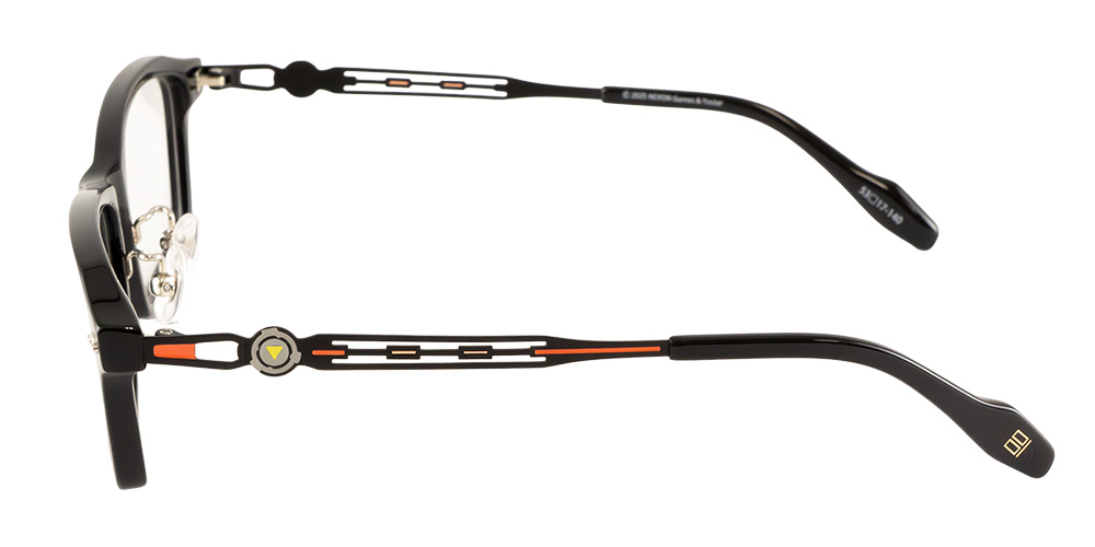 ネルモデル 左横