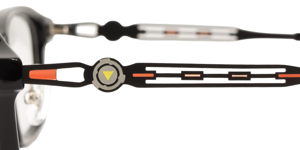 ネルモデル 左テンプルアップ